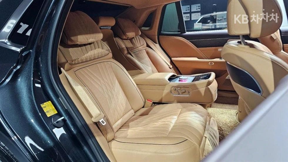 Дженезис G90(RS4)3.5T AWD Стандартен - 13