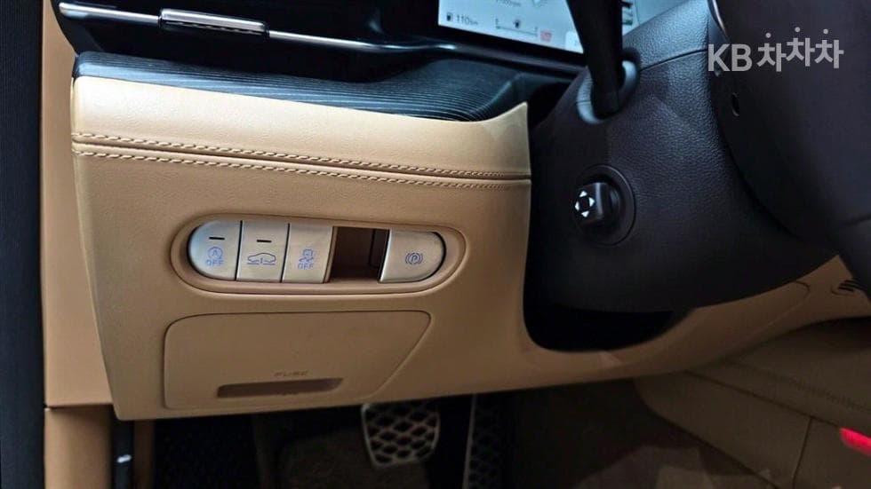 Дженезис G90(RS4)3.5T AWD Стандартен - 15