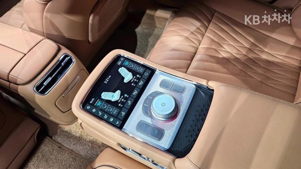 Дженезис G90(RS4)3.5T AWD Стандартен - 18