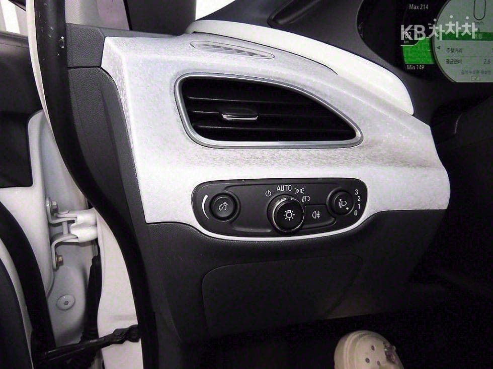 Джи Ем Корея Chevrolet 볼트 EVEV PREMIER - 12