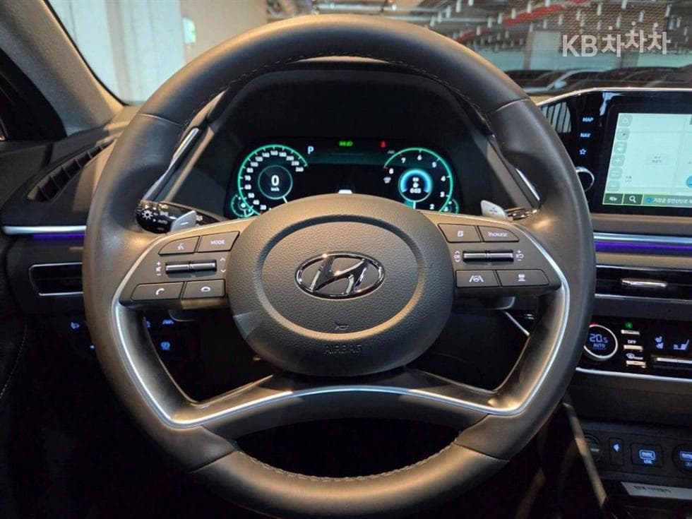 Хюндай Соната (DN8)1.6 T Premium Plus - 14