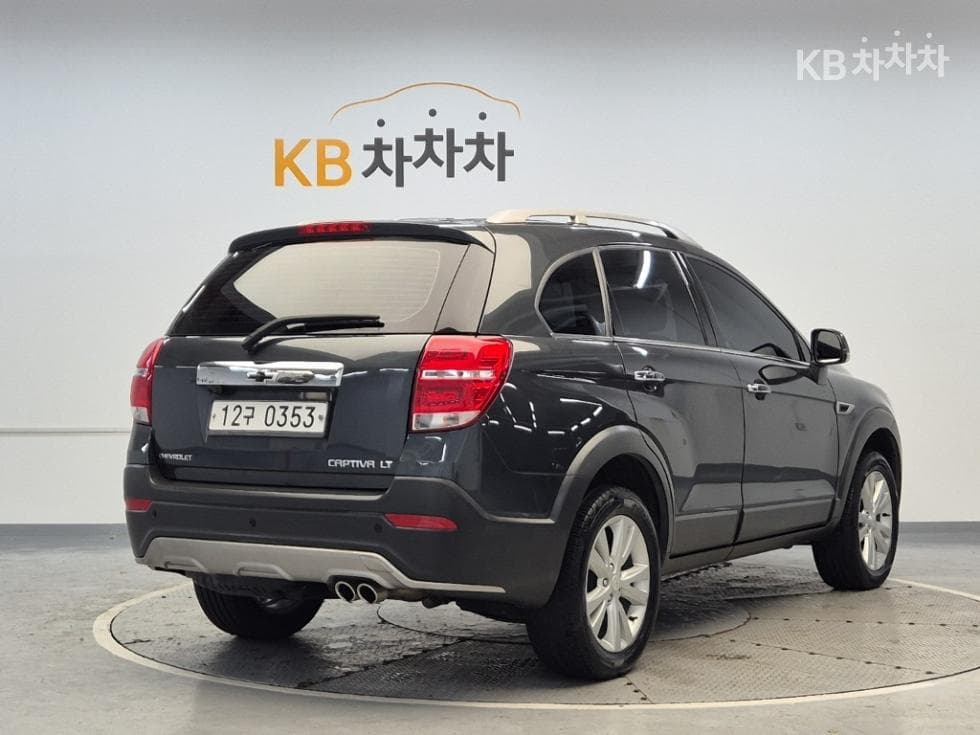 Джи Ем Корея Chevrolet Captiva2WD LT 5-местен - 3