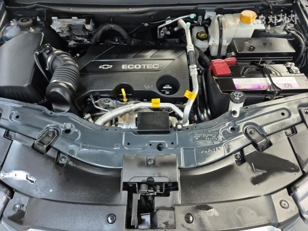 Джи Ем Корея Chevrolet Captiva2WD LT 5-местен - 5