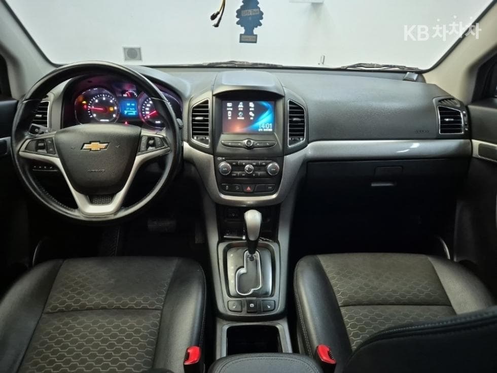 Джи Ем Корея Chevrolet Captiva2WD LT 5-местен - 7