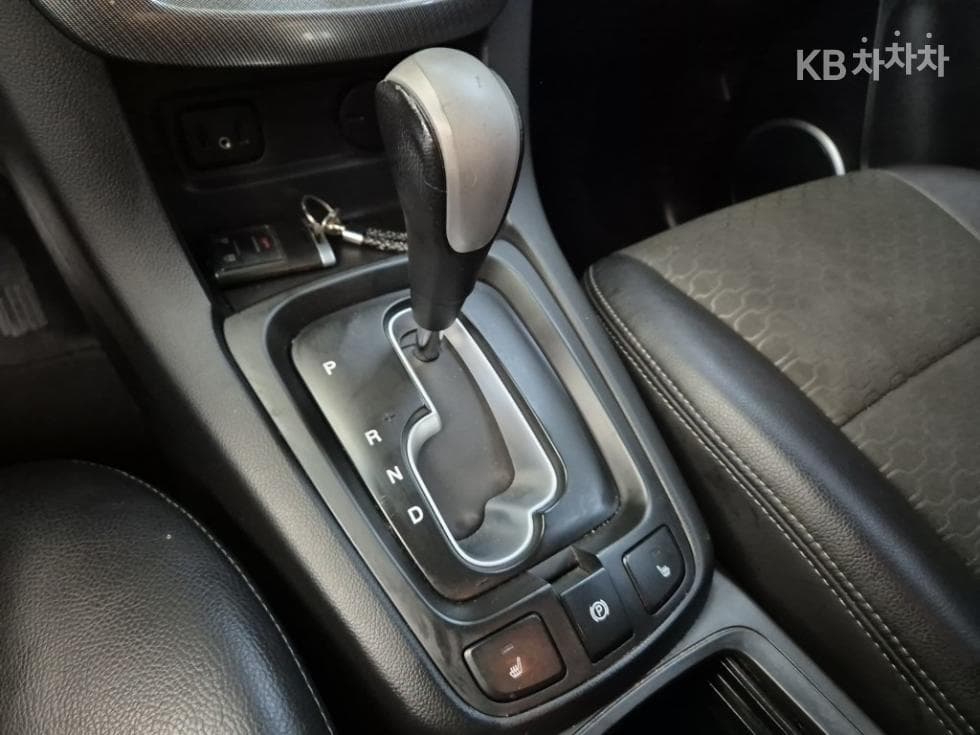 Джи Ем Корея Chevrolet Captiva2WD LT 5-местен - 8