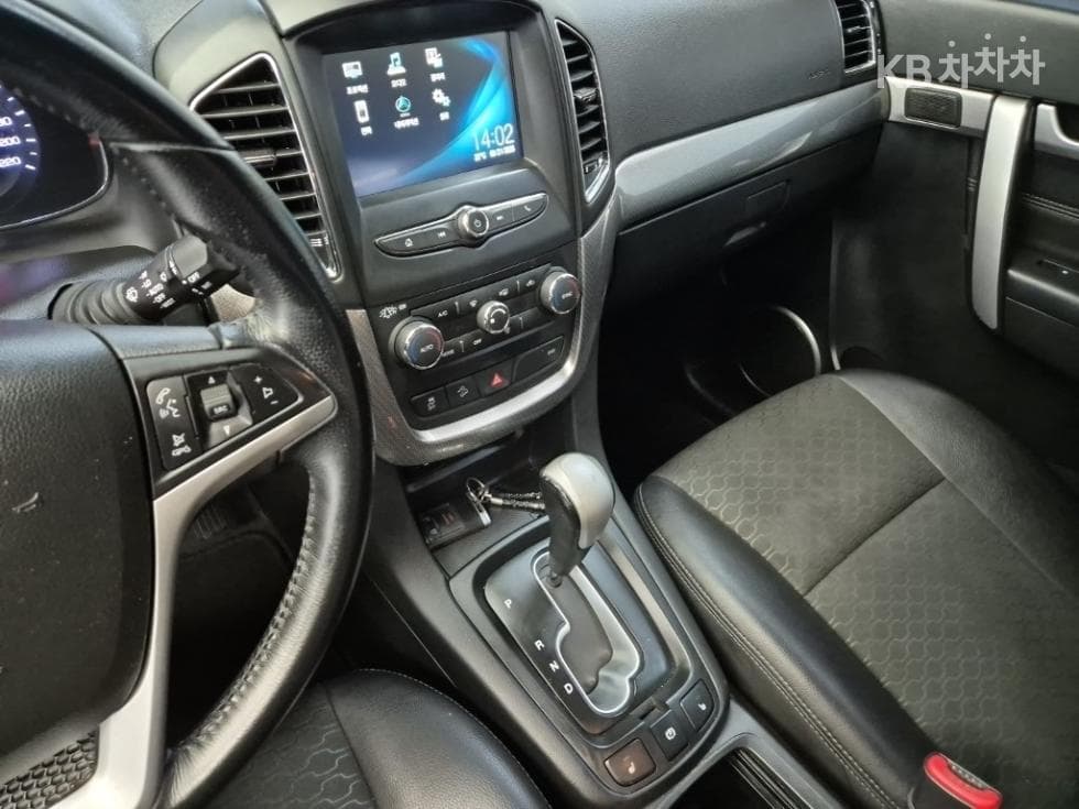 Джи Ем Корея Chevrolet Captiva2WD LT 5-местен - 10