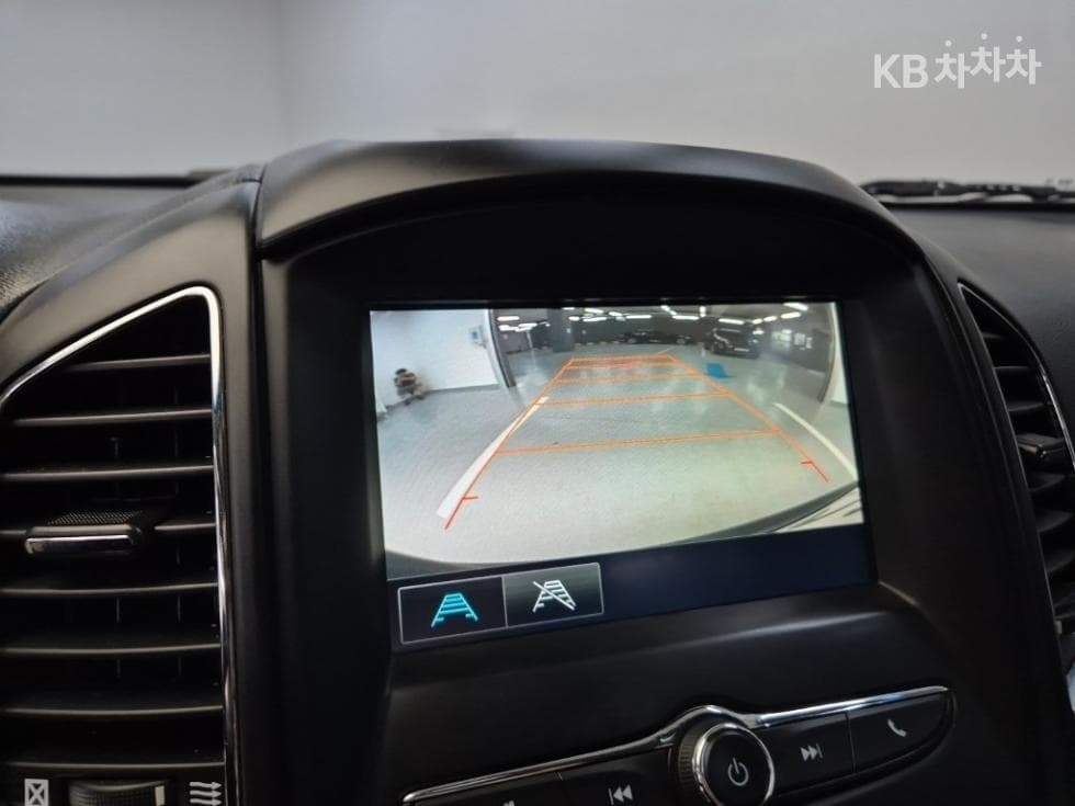 Джи Ем Корея Chevrolet Captiva2WD LT 5-местен - 13