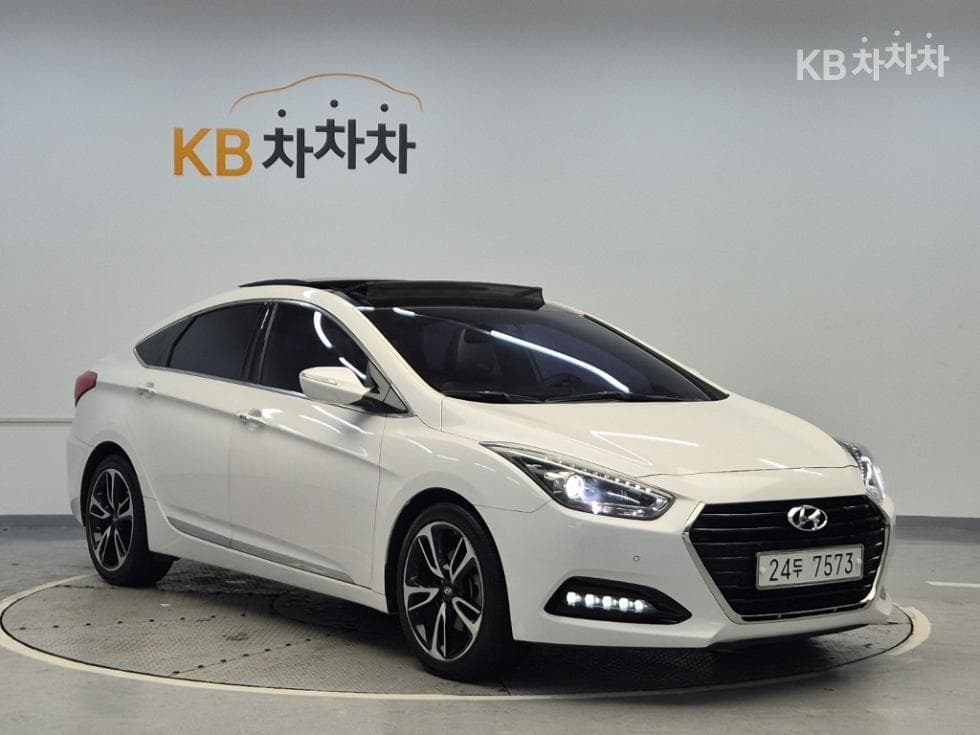 Хюндай The New (фейслифт) i40 Saloon1.7 VGT 디 스펙 - 4