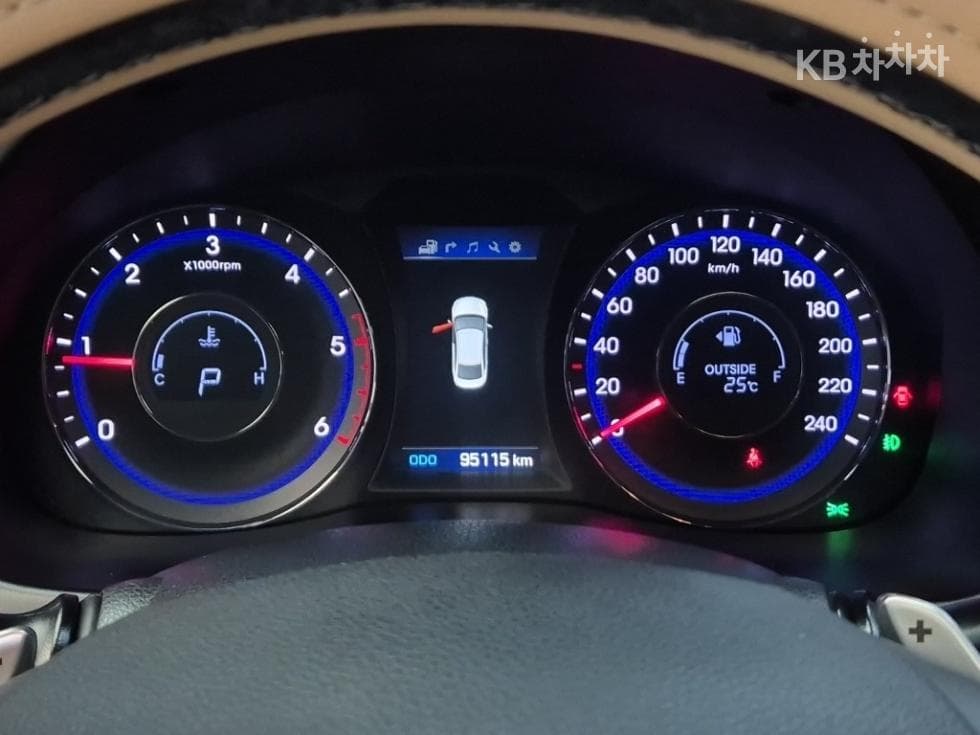 Хюндай The New (фейслифт) i40 Saloon1.7 VGT 디 스펙 - 6