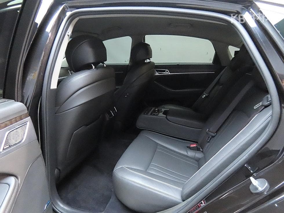 Дженезис G803.8 GDI AWD Премиум Люкс - 11