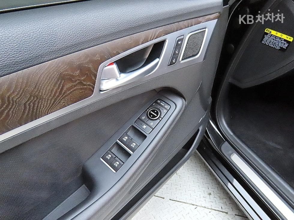 Дженезис G803.8 GDI AWD Премиум Люкс - 13