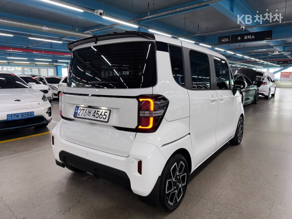 Kia The New Kia Ray 1.0 Gasoline Prestige - Image 4