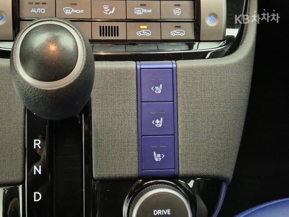 Хюндай Каспър1.0 Турбо Бензин 디 에센셜 - 17