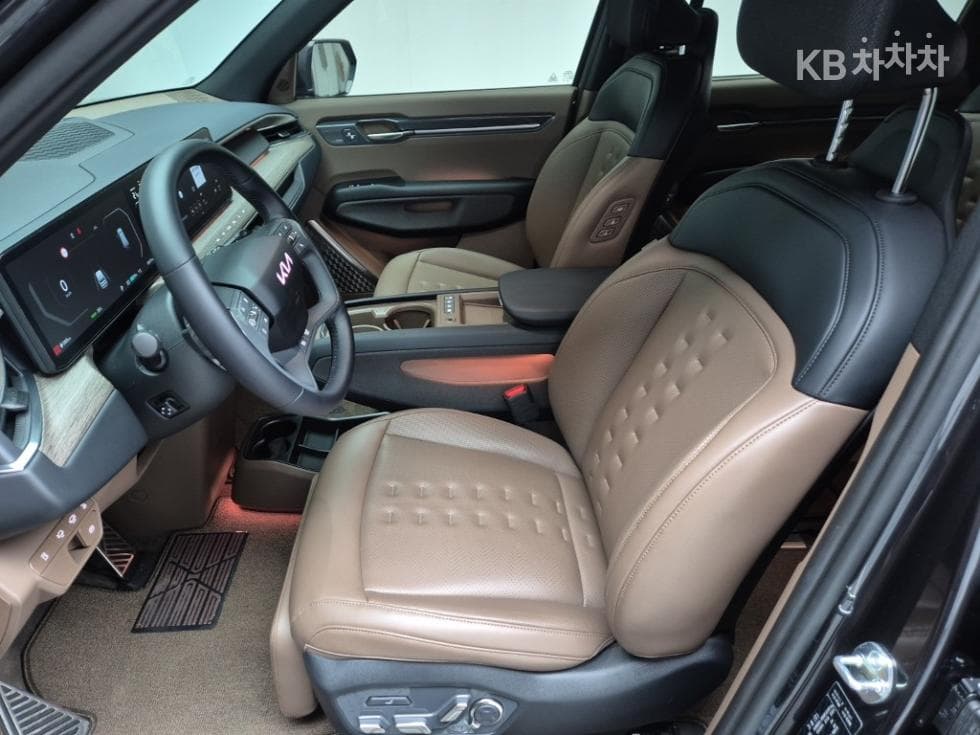 Киа EV9AWD 어스 - 11