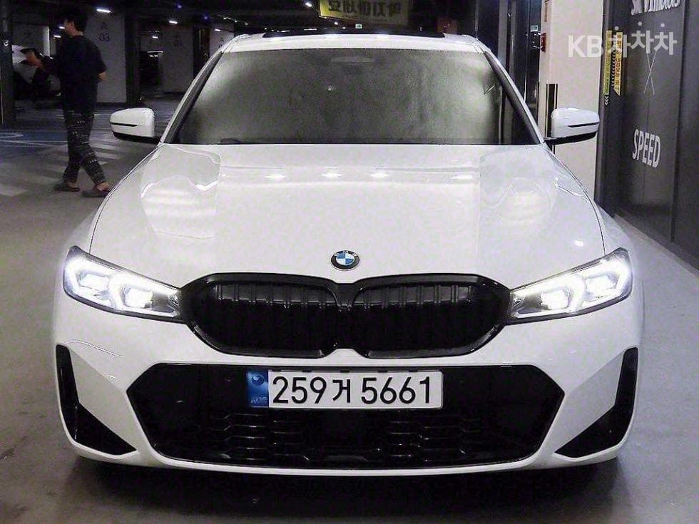 BMW 3 Series (G20)320i M Sport - 2