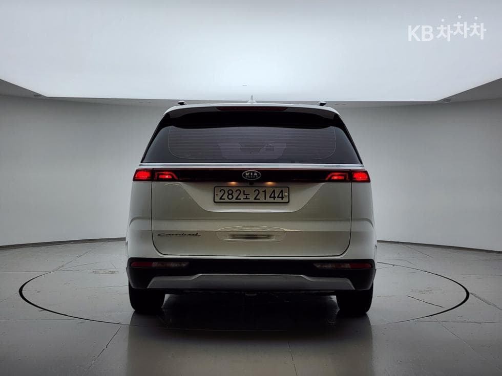 Киа The New (фейслифт) Канивал 4-то поколениеD2.2 9-местен Престиж - 4