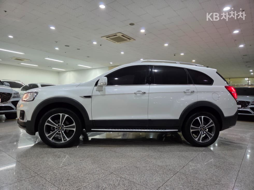 Джи Ем Корея 신형 Captiva2.0 LT Deluxe Pack 5-местен - 3