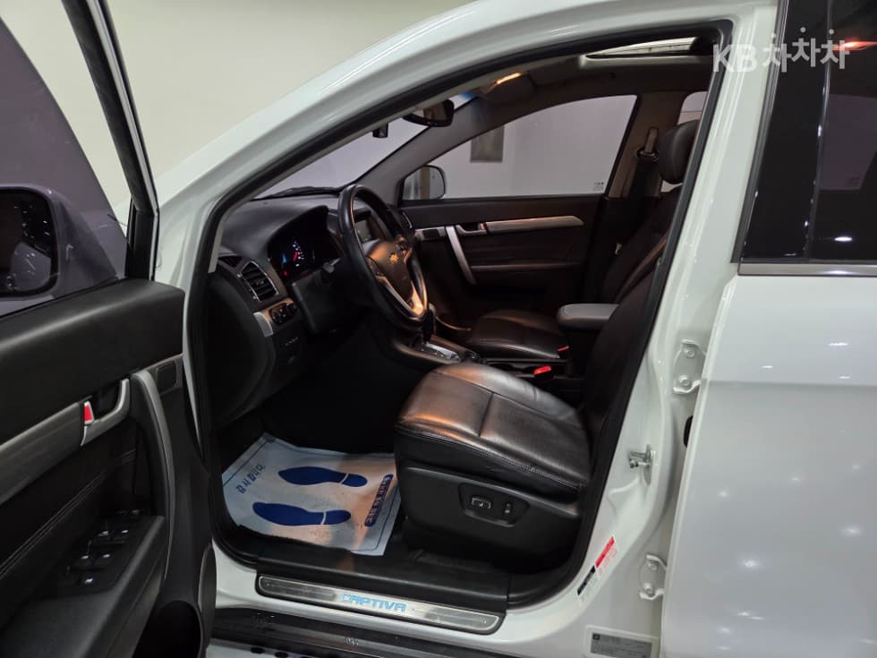 Джи Ем Корея 신형 Captiva2.0 LT Deluxe Pack 5-местен - 6