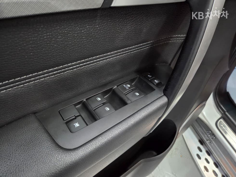 Джи Ем Корея 신형 Captiva2.0 LT Deluxe Pack 5-местен - 15