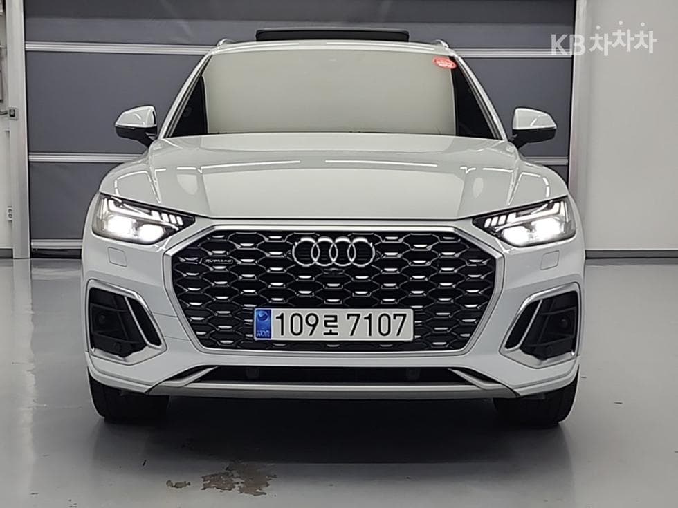 Ауди The New Q5(FY)40 Турбо Дизел Инжекция quattro Sportback Premium - 2