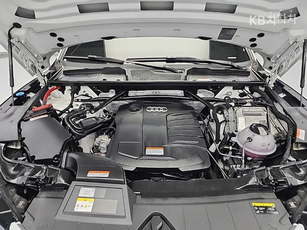 Ауди The New Q5(FY)40 Турбо Дизел Инжекция quattro Sportback Premium - 5