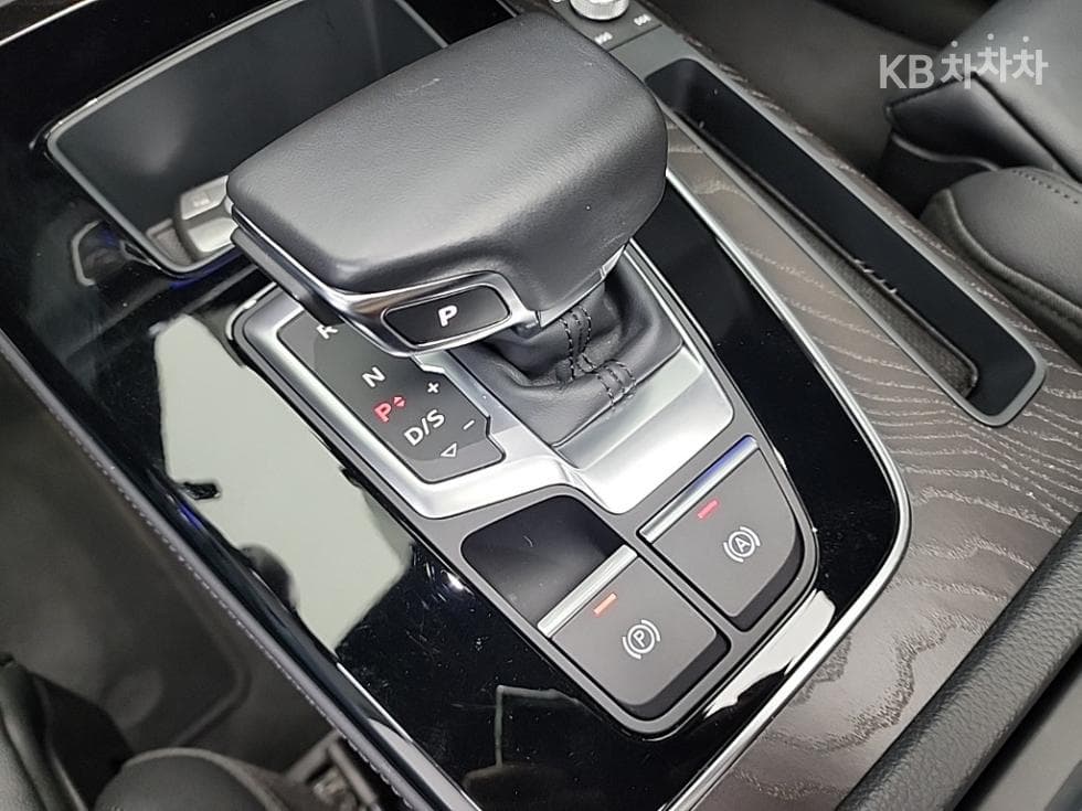 Ауди The New Q5(FY)40 Турбо Дизел Инжекция quattro Sportback Premium - 8