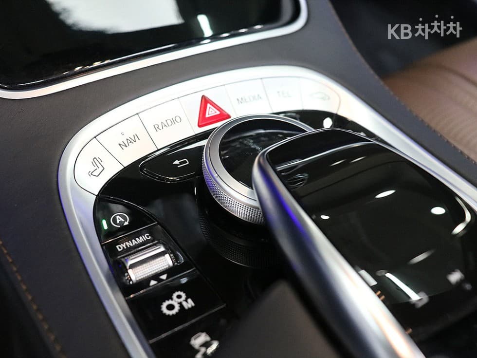 Mercedes-Benz Нов S-КласS63 AMG 4MATIC+L - 9