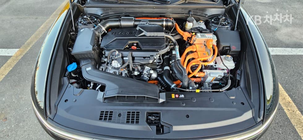 Хюндай Ди Всеново Grandeur (Azera) Хибрид1.6 Турбо Бензин Exclusive - 6