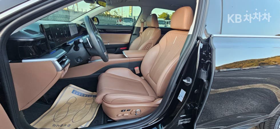 Хюндай Ди Всеново Grandeur (Azera) Хибрид1.6 Турбо Бензин Exclusive - 9