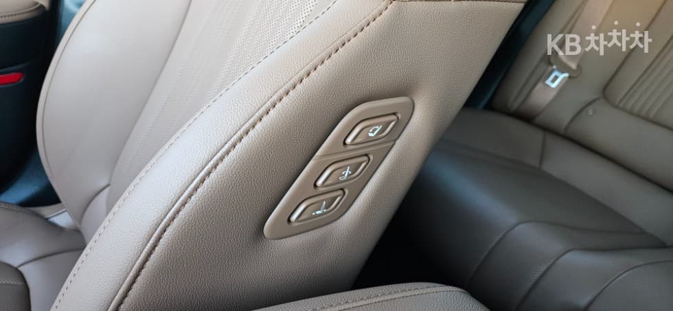 Хюндай Ди Всеново Grandeur (Azera) Хибрид1.6 Турбо Бензин Exclusive - 20