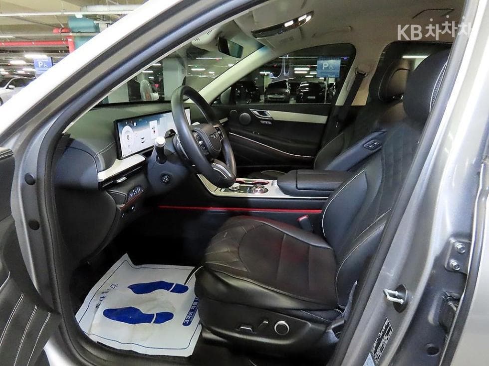 Genesis GV803.5 Turbo Gasoline AWD - 6