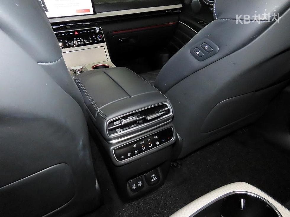 Genesis GV803.5 Turbo Gasoline AWD - 14