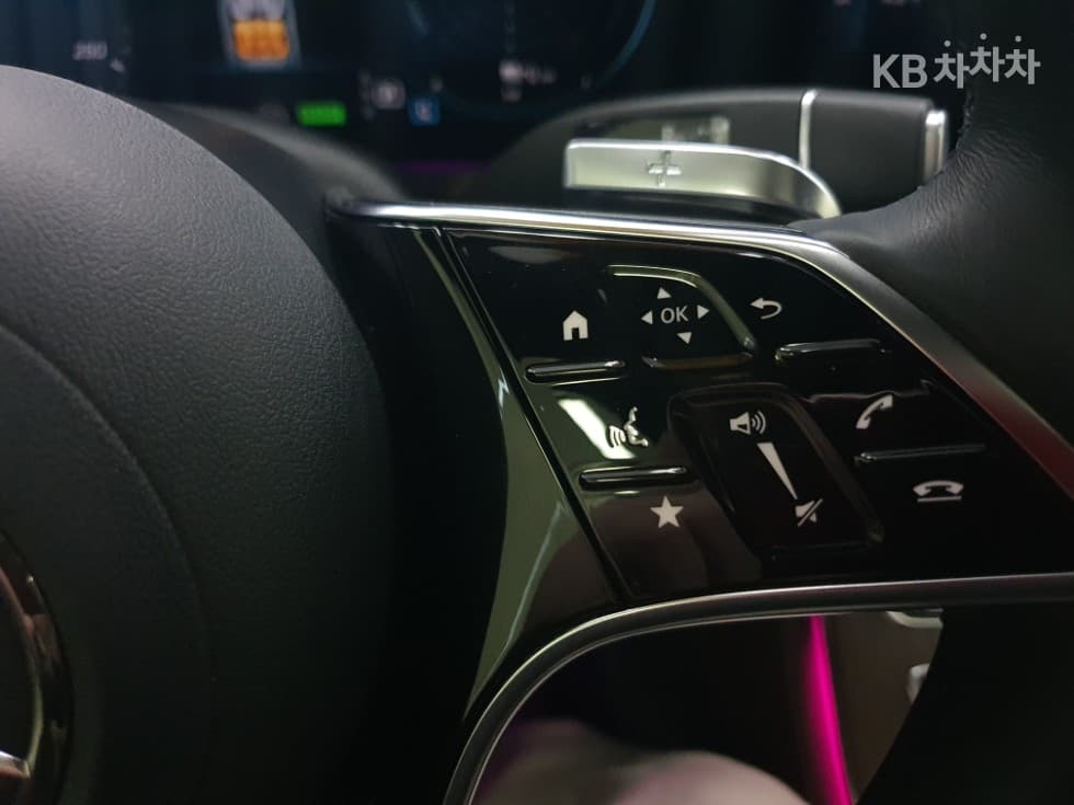 Mercedes-Benz E-Клас (W213)E300e 4MATIC Exclusive - 15