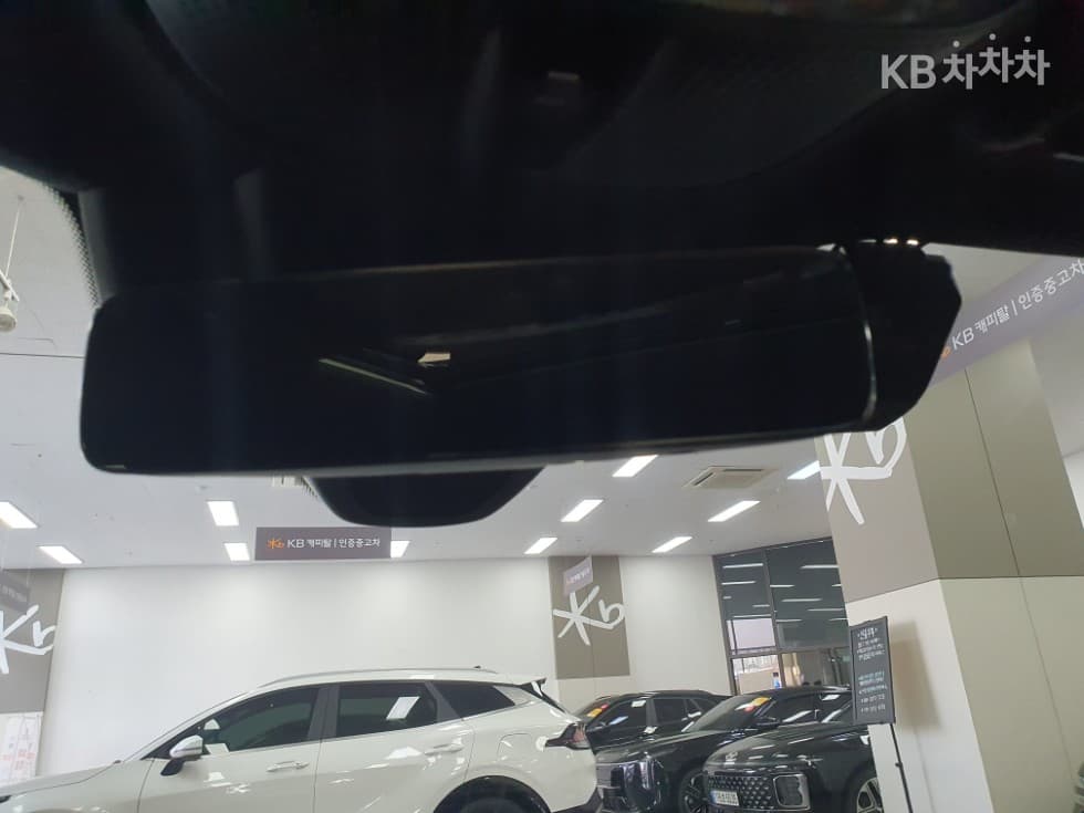 Mercedes-Benz E-Клас (W213)E300e 4MATIC Exclusive - 21