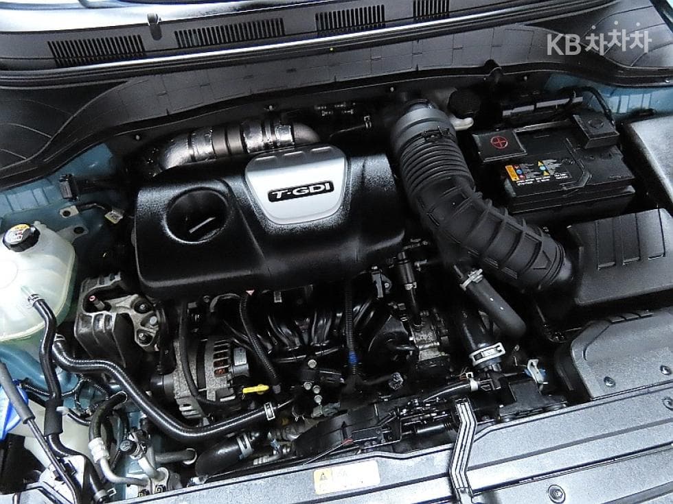 Хюндай Kona1.6 Турбо 4x4 Premium - 7