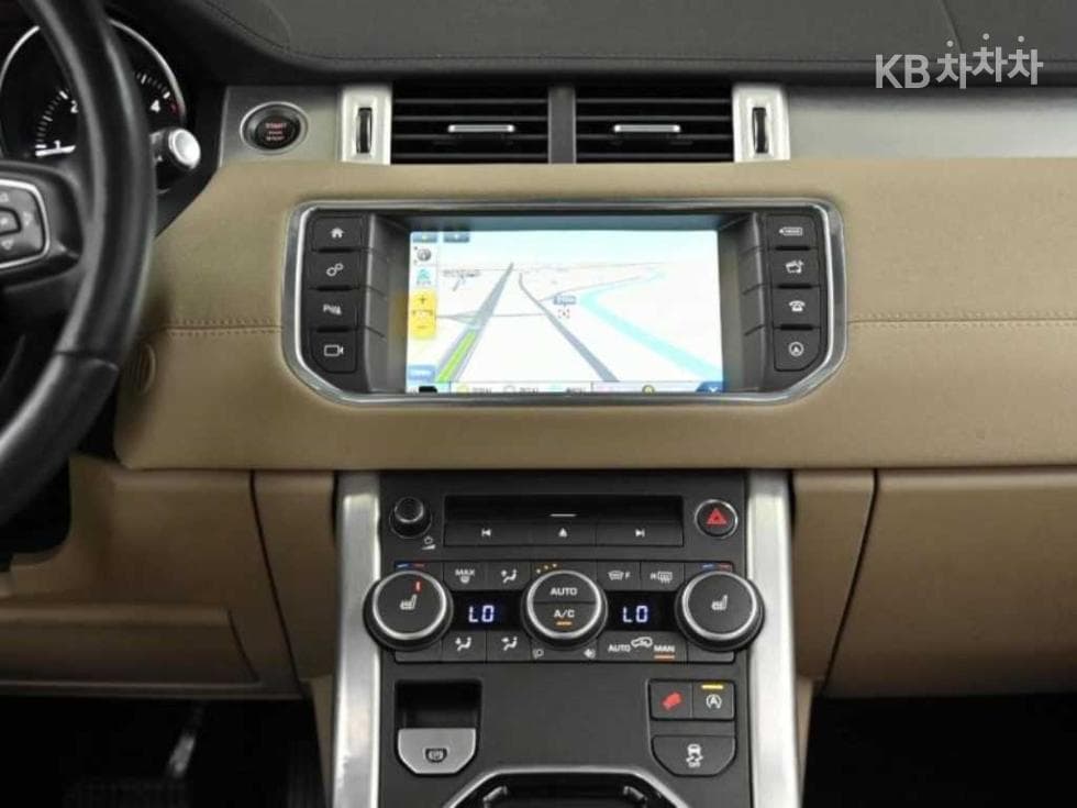 Land Rover Range Rover Евок5-врати 2.0 TD4 SE - 14