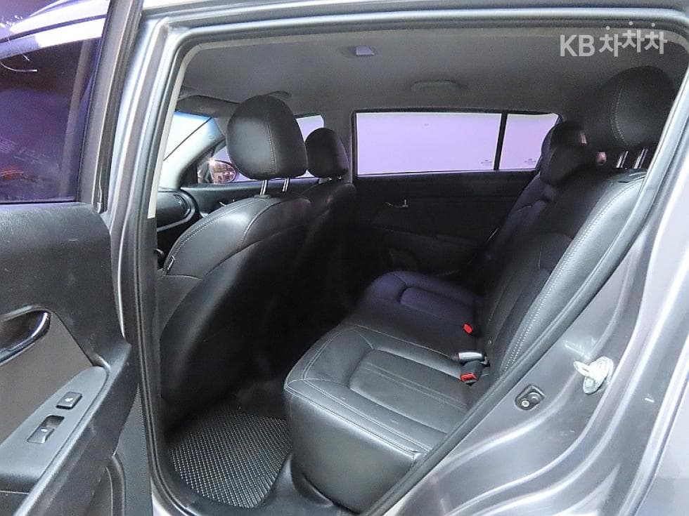 Киа Sportage R2WD Дизел TLX Premium - 11