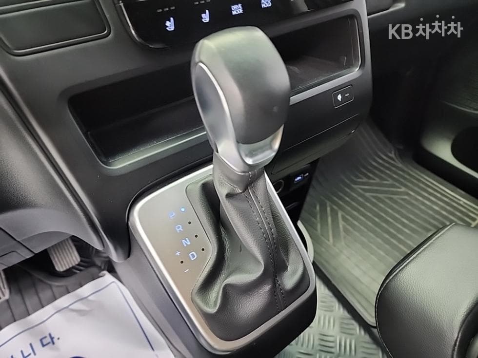 (813na7094)Hyundai Staria Cargo 2.2 Cargo 3 Hyundai - 8