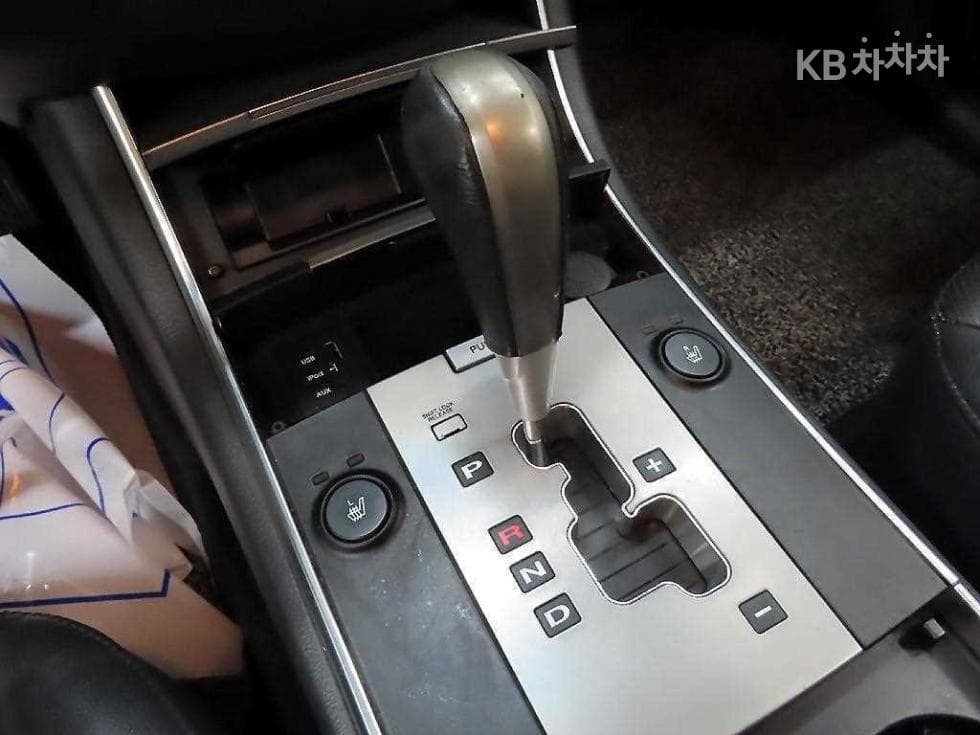Hyundai 베라Cruze2WD 300VX LUXURY - 16