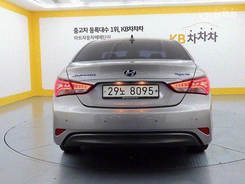 Hyundai Sonata Hybrid2.0 Modern - 3