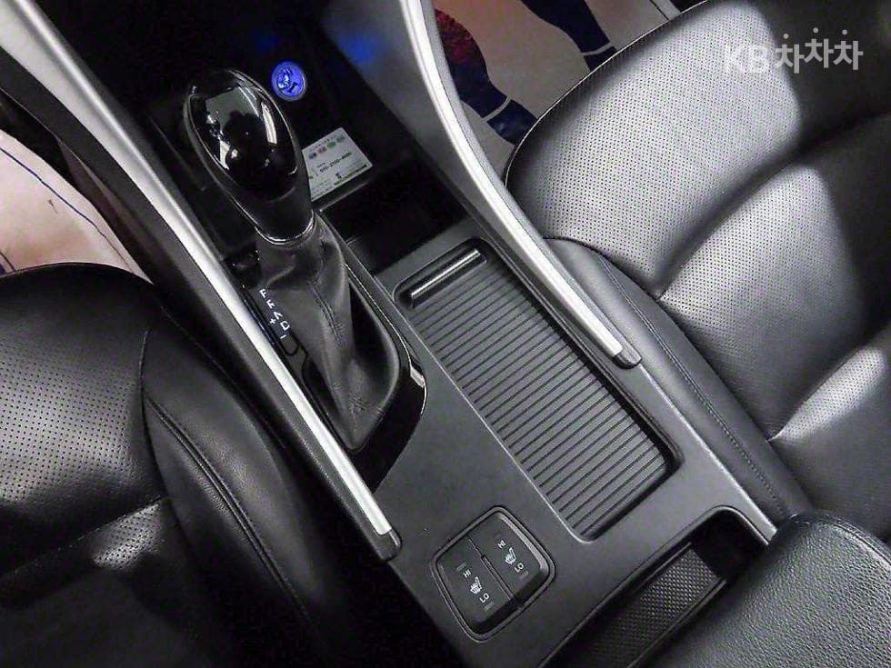 Hyundai Sonata Hybrid2.0 Modern - 10