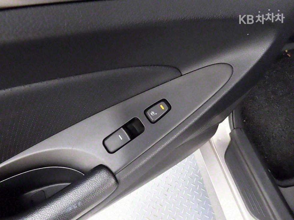 Hyundai Sonata Hybrid2.0 Modern - 12