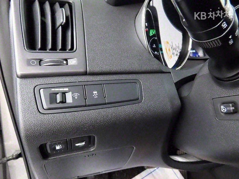 Hyundai Sonata Hybrid2.0 Modern - 14