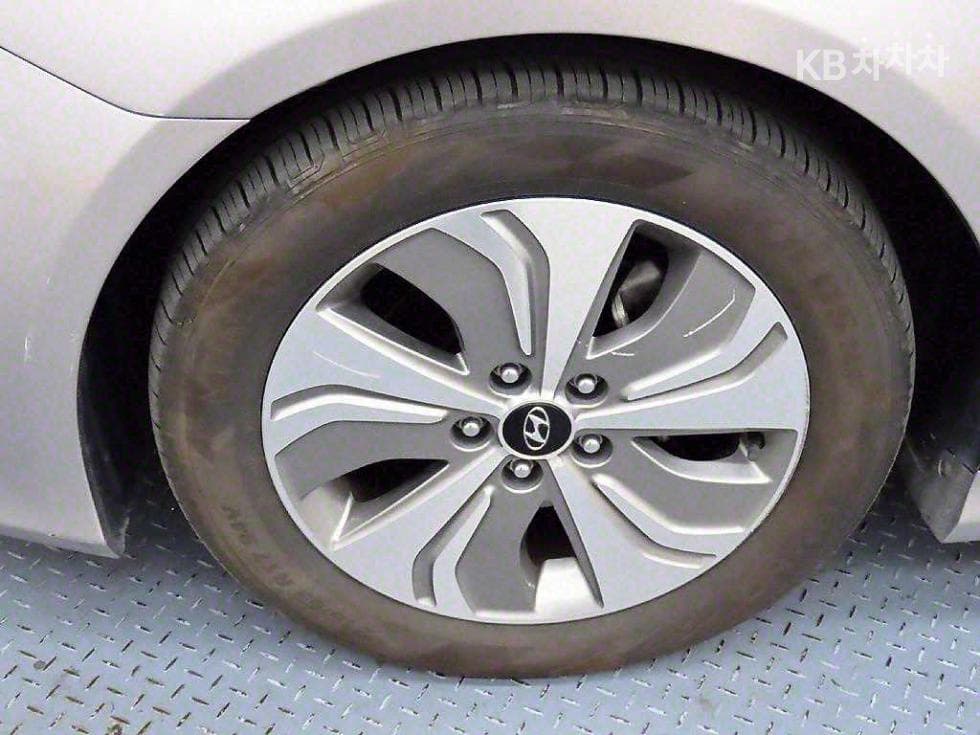 Hyundai Sonata Hybrid2.0 Modern - 20