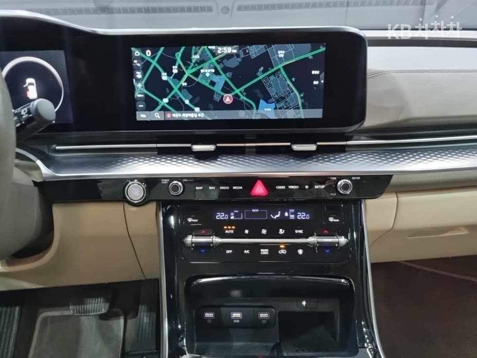 Kia Carnival 4th generationHigh Limousine (Carnival) G3.5 GDI 9-seater Signature - 8