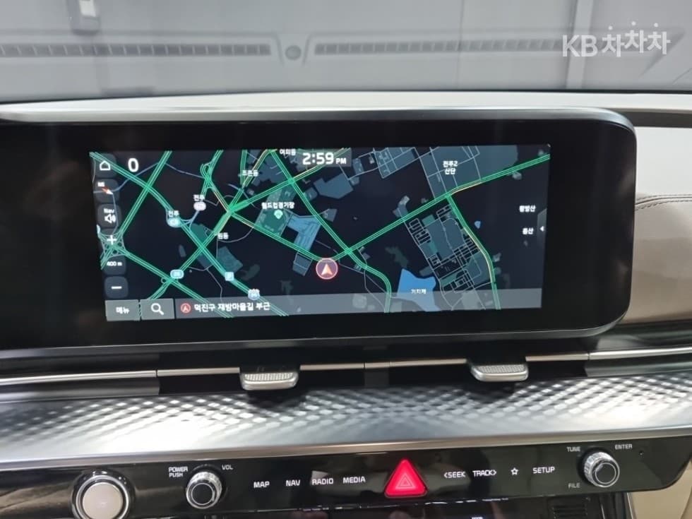 Kia Carnival 4th generationHigh Limousine (Carnival) G3.5 GDI 9-seater Signature - 10