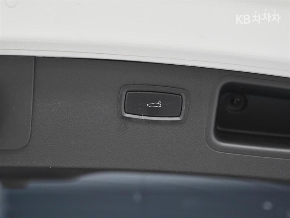 Porsche 마칸3.0 S Дизел - 18