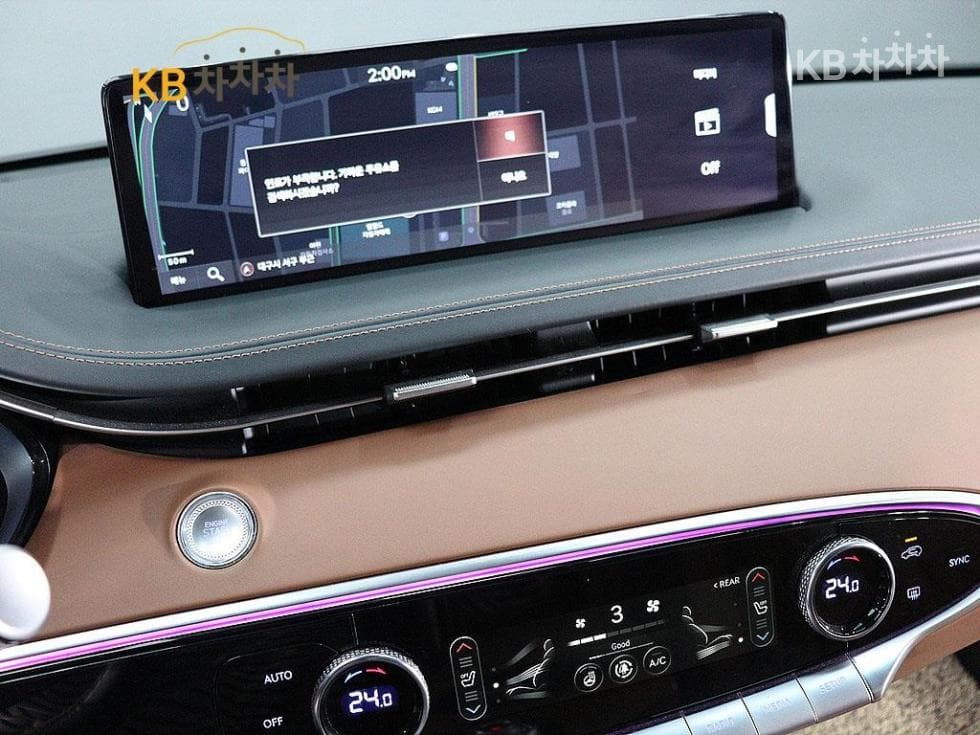 Genesis GV70Gasoline 2.5T AWD - 9