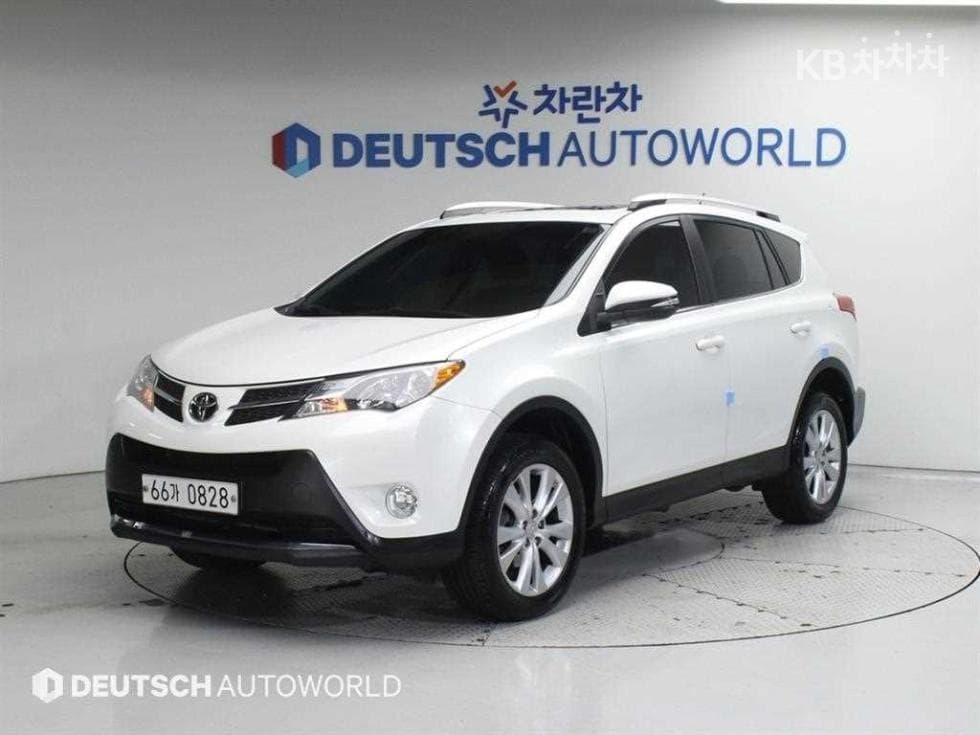Toyota RAV4 2.5 2WD - Image 1