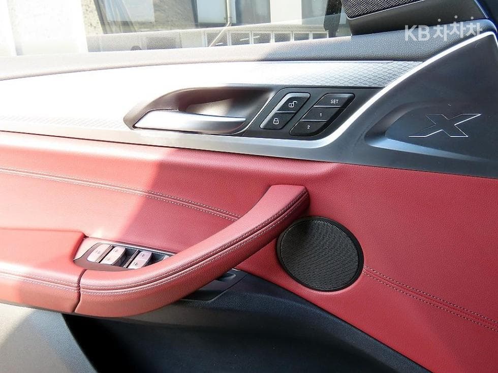 BMW New X4 (G02)xDrive 20d M Sport Pakage - 12